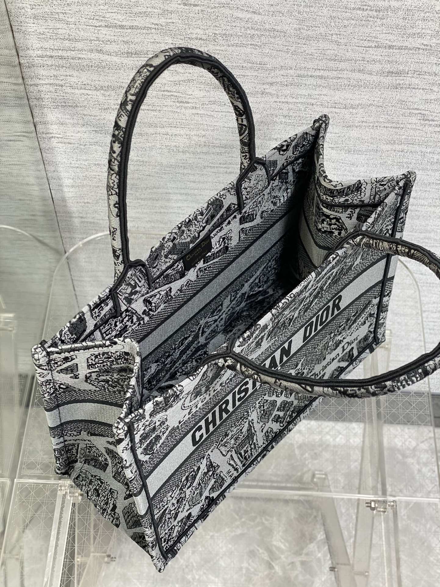 迪D家-Book Tote 2023春夏系列 巴黎地圖刺繡 灰色 中號