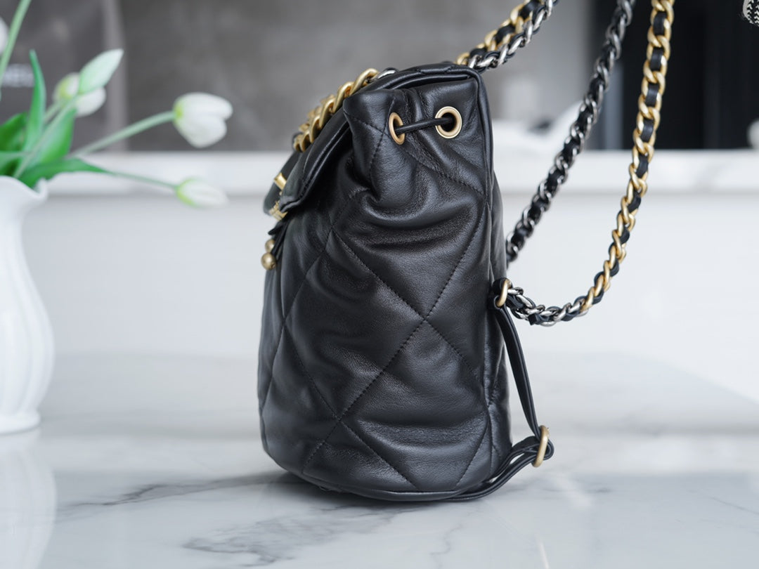 小香家- Chanel 24C 19bag 雙肩後背包 黑色