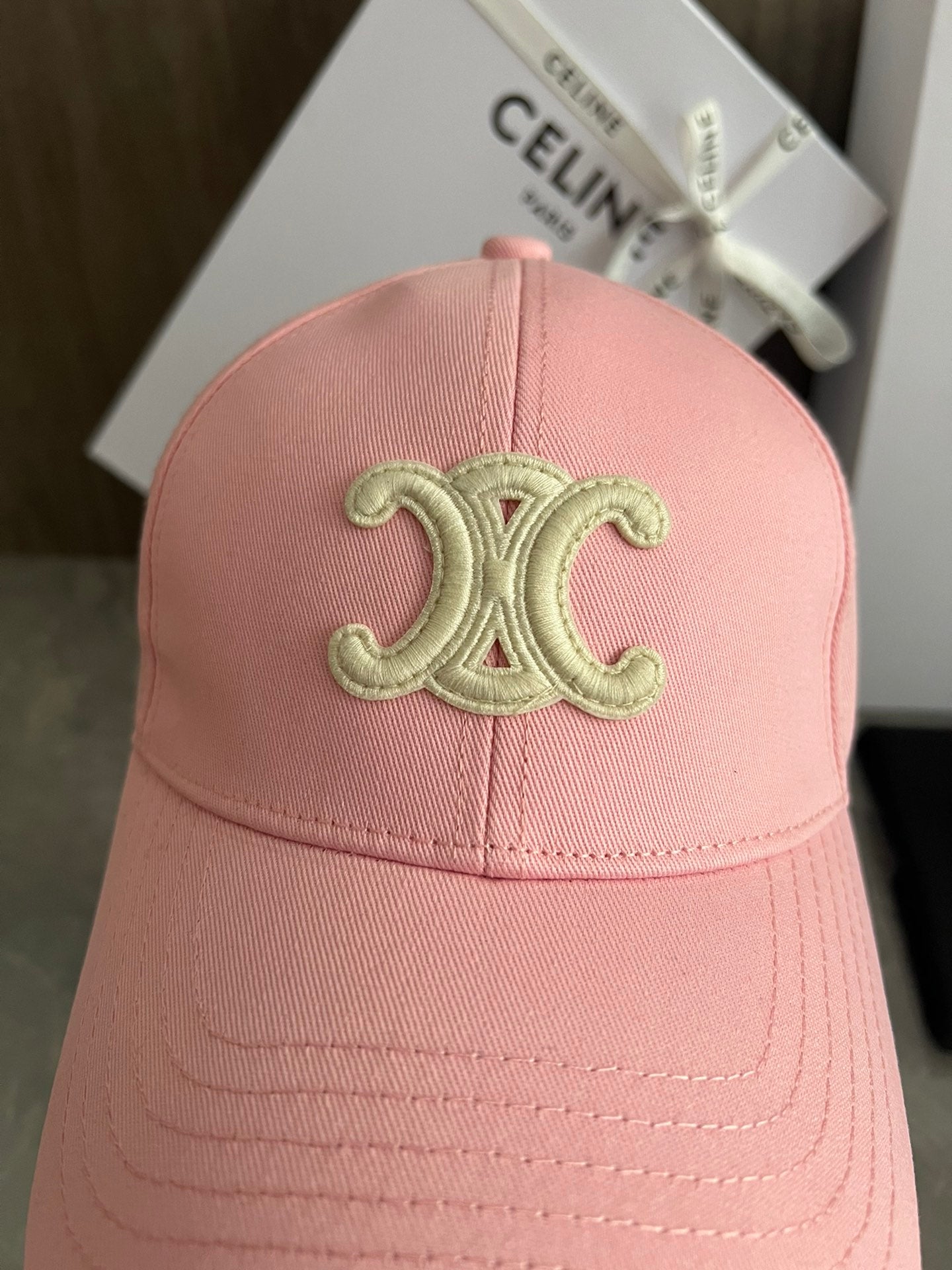 賽C家-官網同款凱旋刺繡棒球帽 粉色