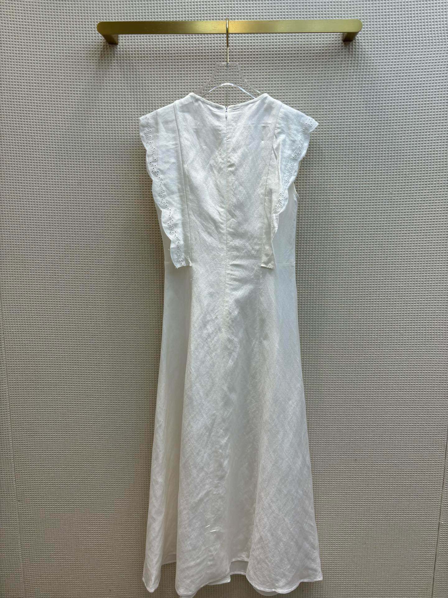 克羅C-2403 24春夏圓領棉麻森系簡約無袖連身裙