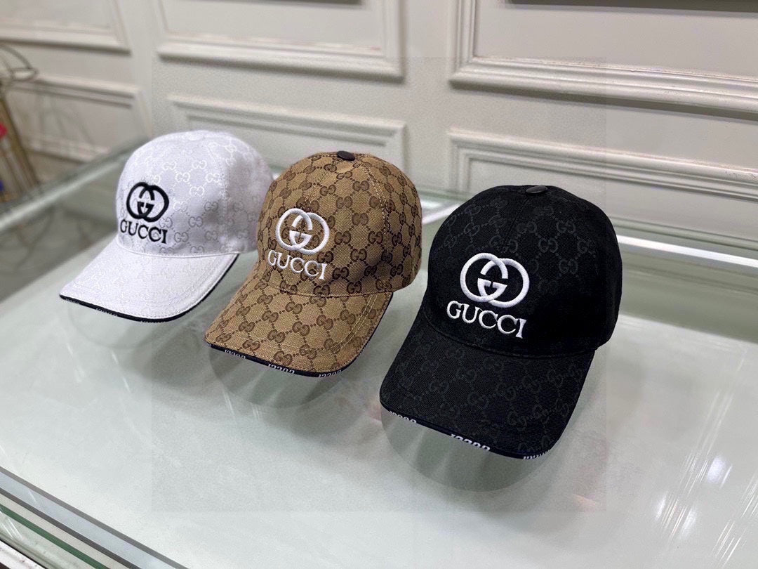 古G家-Logo刺繡棒球帽 白色