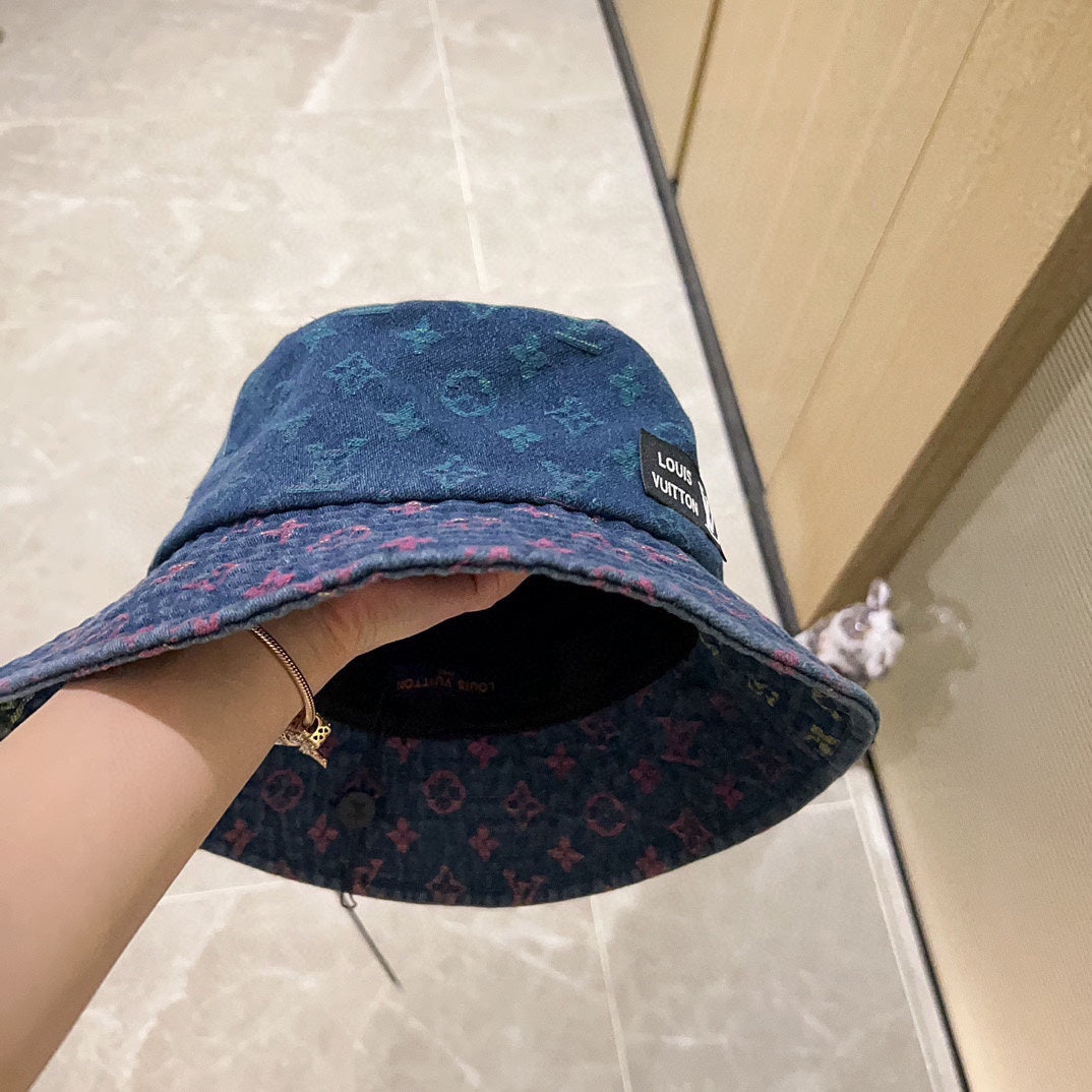 路L家-2024新款 拼色老花漁夫帽 藍色