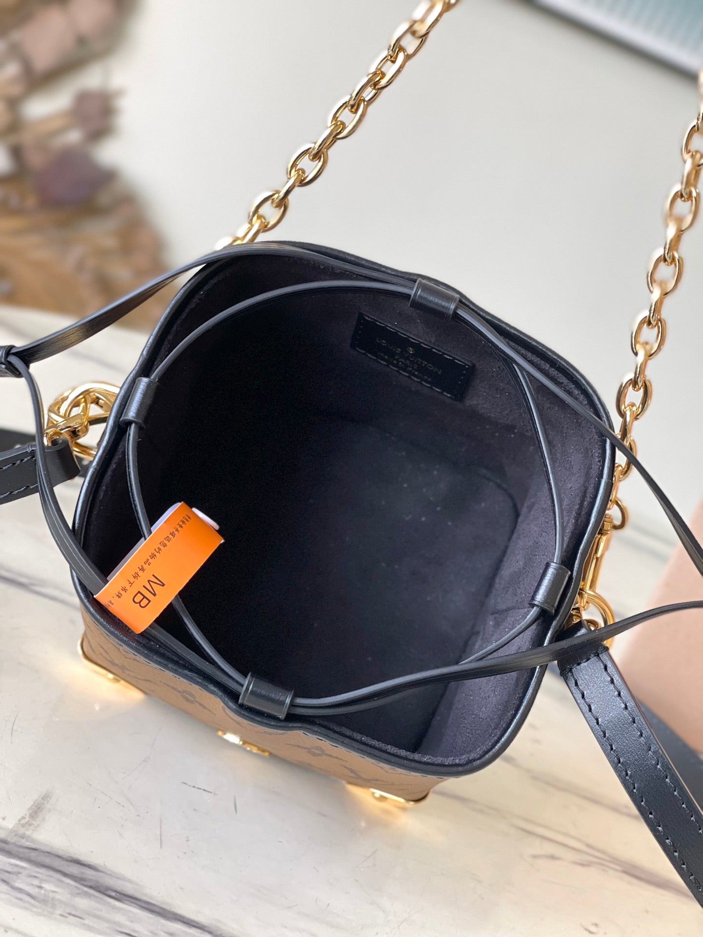 M82885 路L家-Noe Purse 迷你水桶包