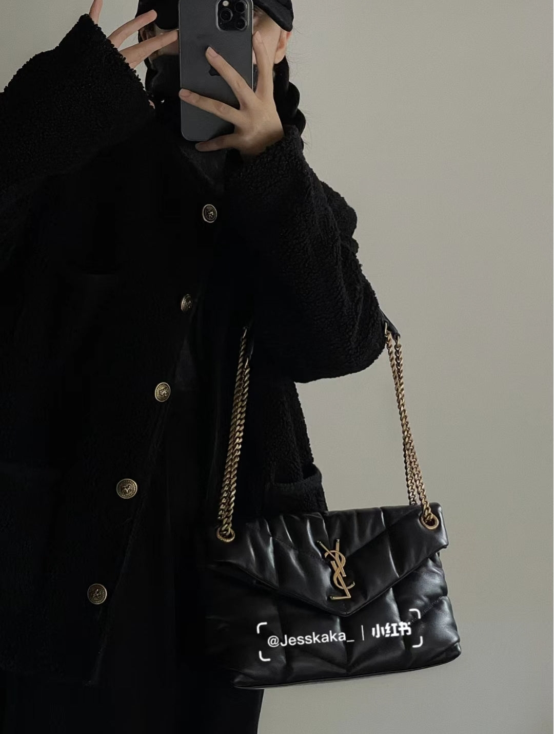 聖Y羅-Loulou Puffer 29cm 絎縫小羊皮雲朵包 黑色金扣