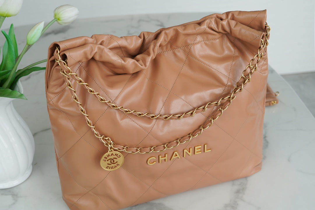 熱銷款 小香家-Chanel 22號手袋中號 奶茶色