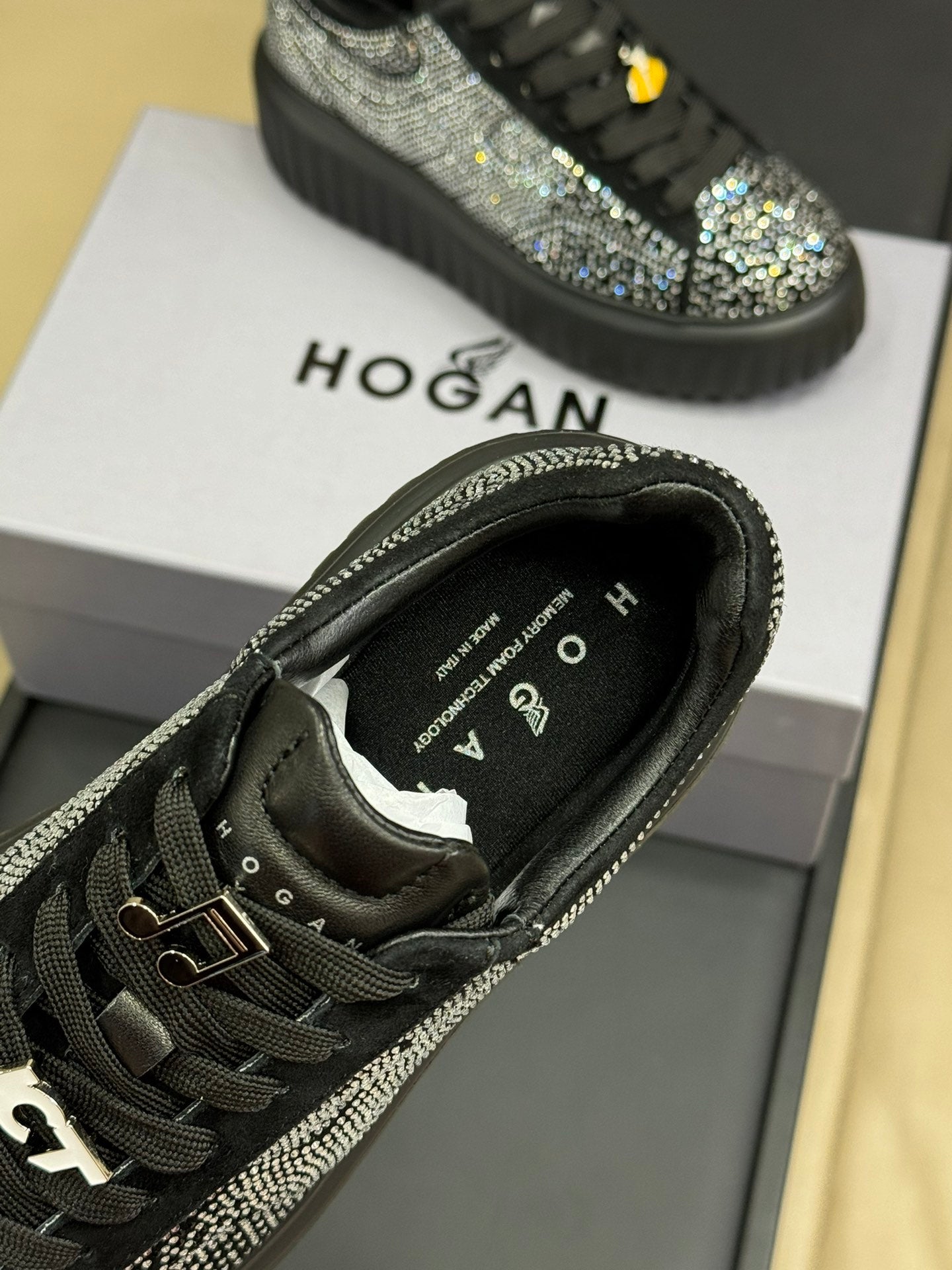 Hogan-2024 厚底運動鞋 黑色