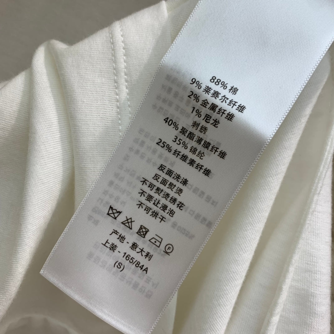 迪D家-2403 金線五角星刺繡短袖TEE