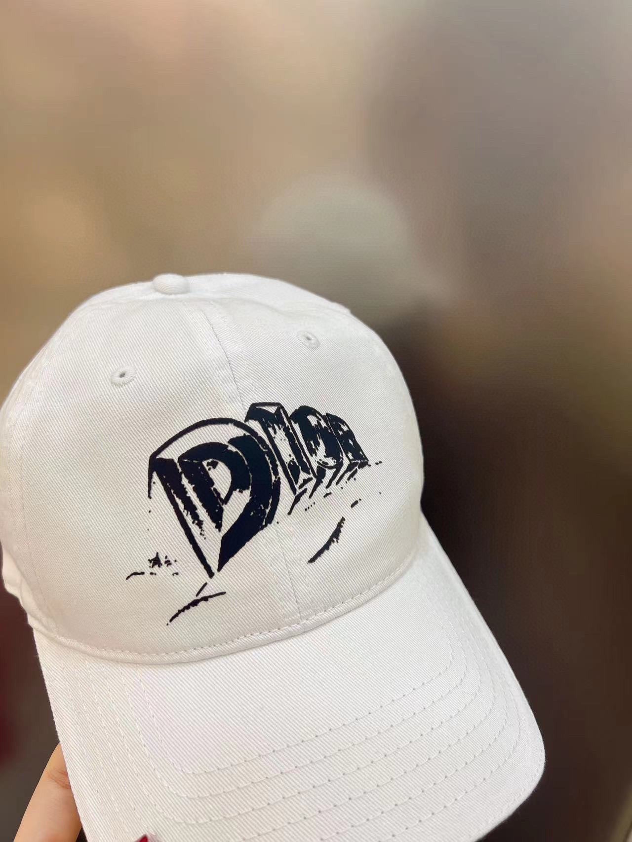 迪D家-官網新款塗鴉Logo棒球帽