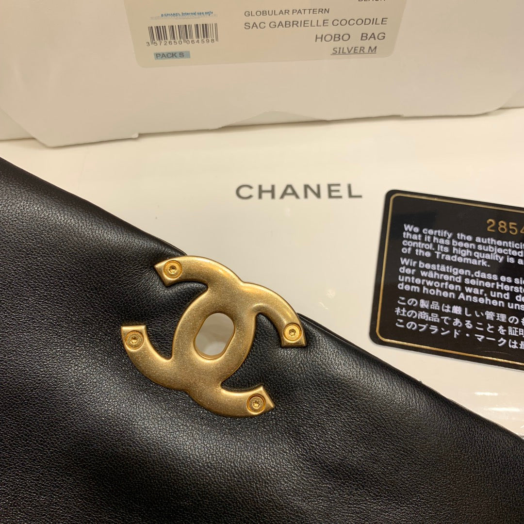 小香家-Chanel 19腰包 迷你口蓋黑色