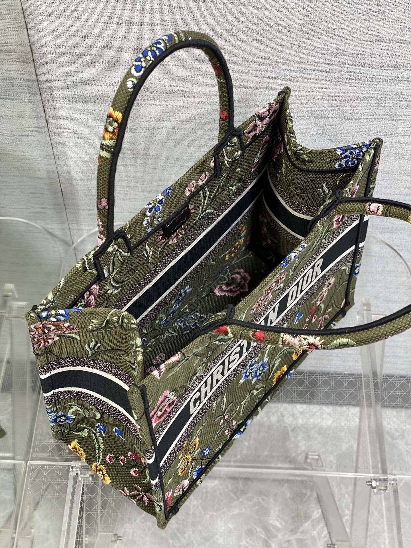 迪D家 Book Tote 刺繡字母軍綠花 中號36.5cm