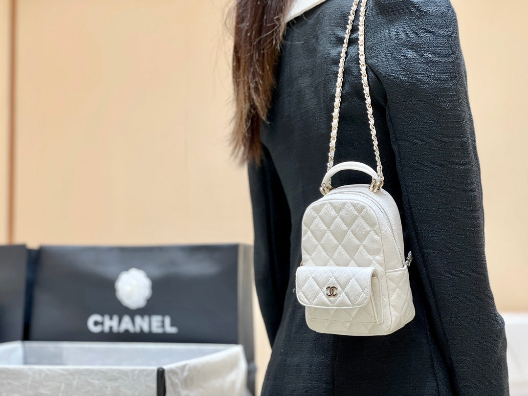 熱銷款 小香家-Chanel 24c 新款原版 迷你雙肩包 白色
