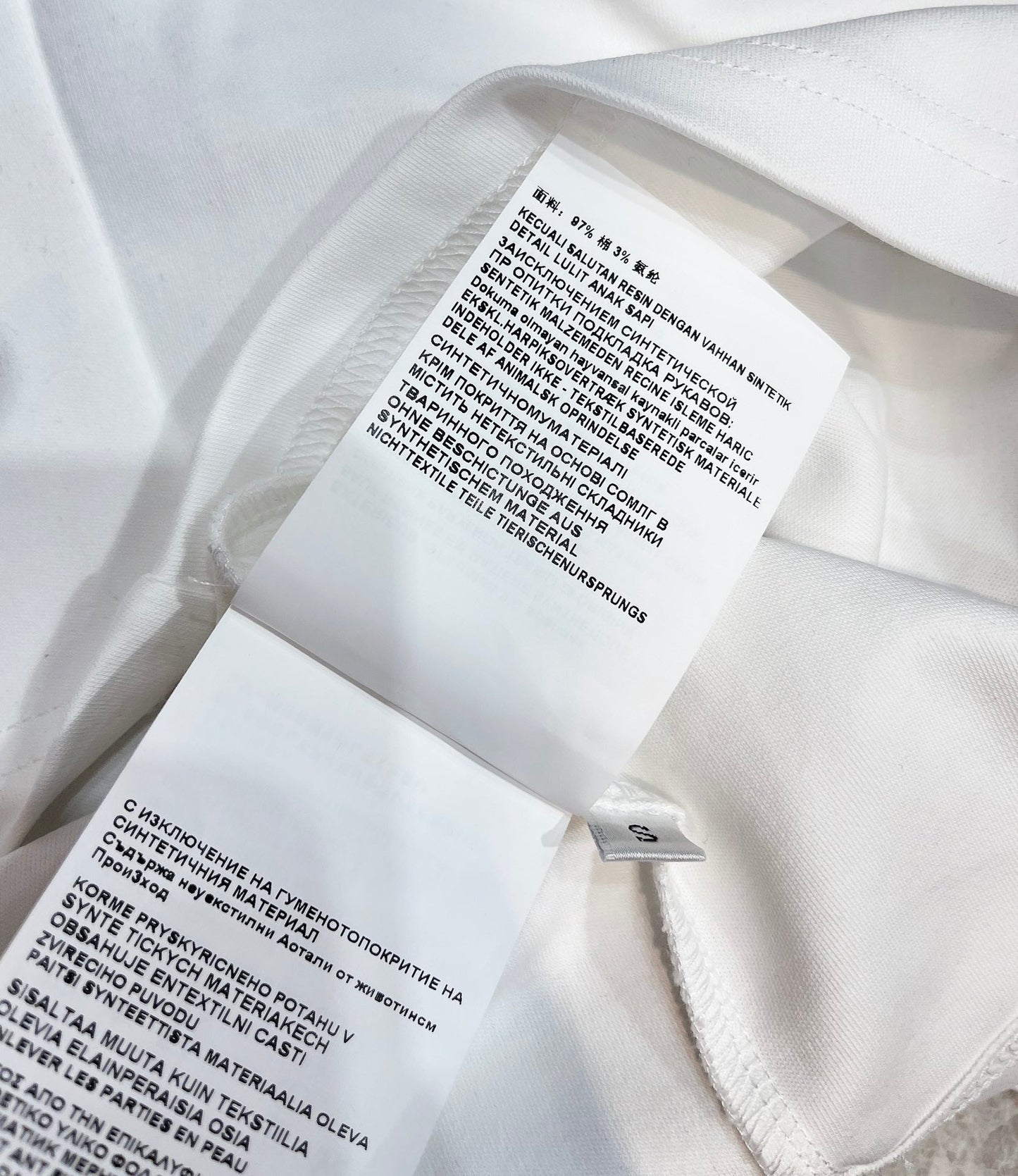 穆M家-2404 24ss領圈重工水鑽蝴蝶結TEE