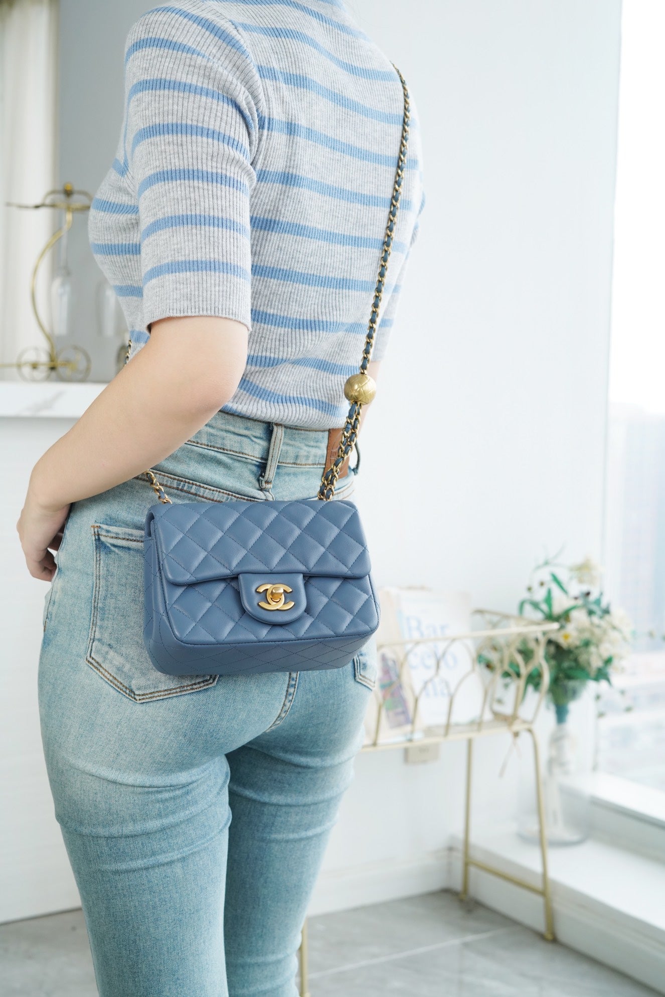 小香家_Chanel 23k 金球方胖子 霧霾藍色