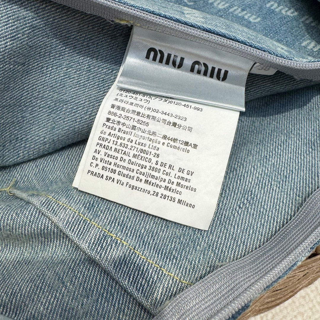 穆M家-2404  24春夏新款滿logo復古牛仔背帶裙
