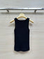穆M家-2404 24早春新品新年紅崁花logo針織小背心 黑色