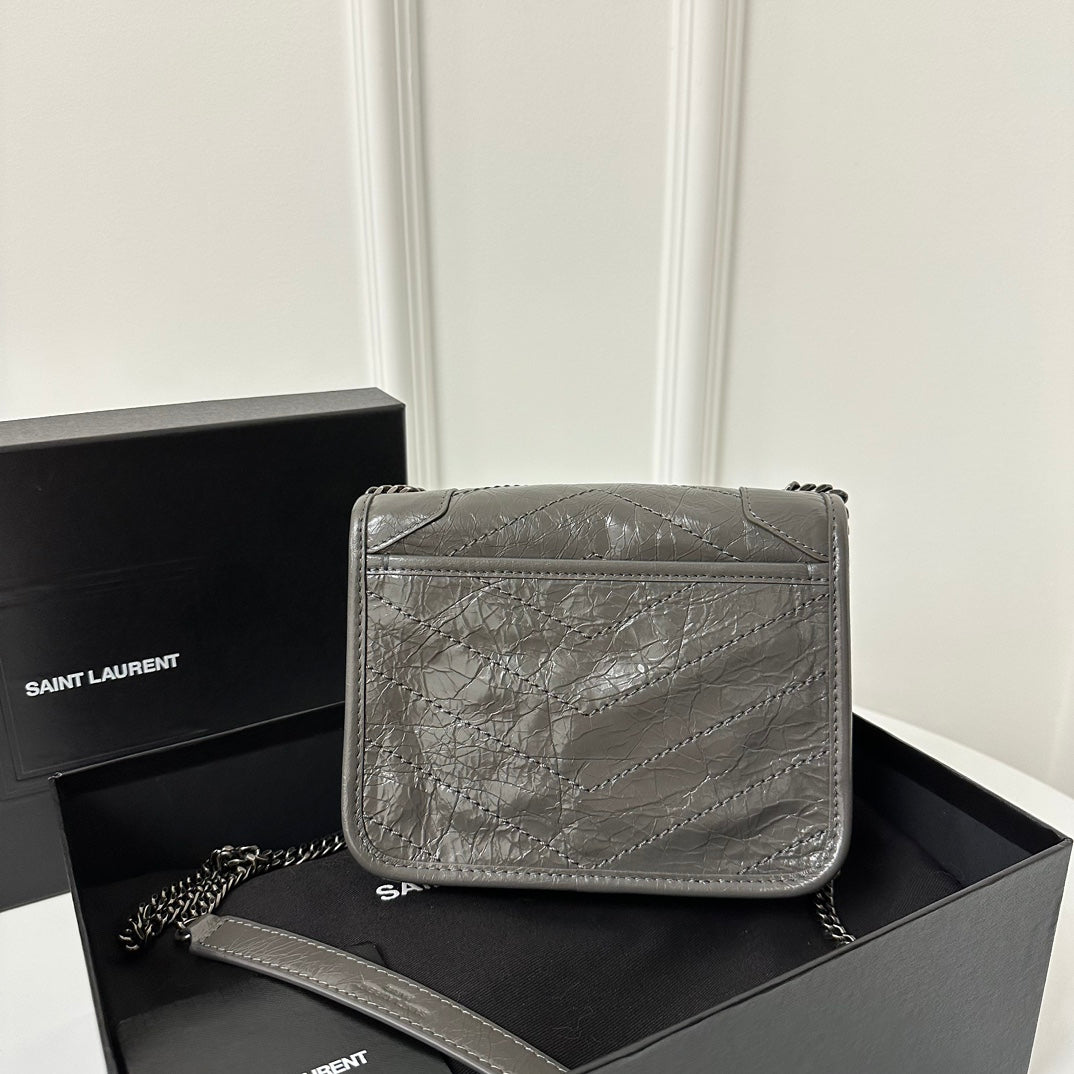 聖Y羅-Niki Chain Wallet mini 灰色
