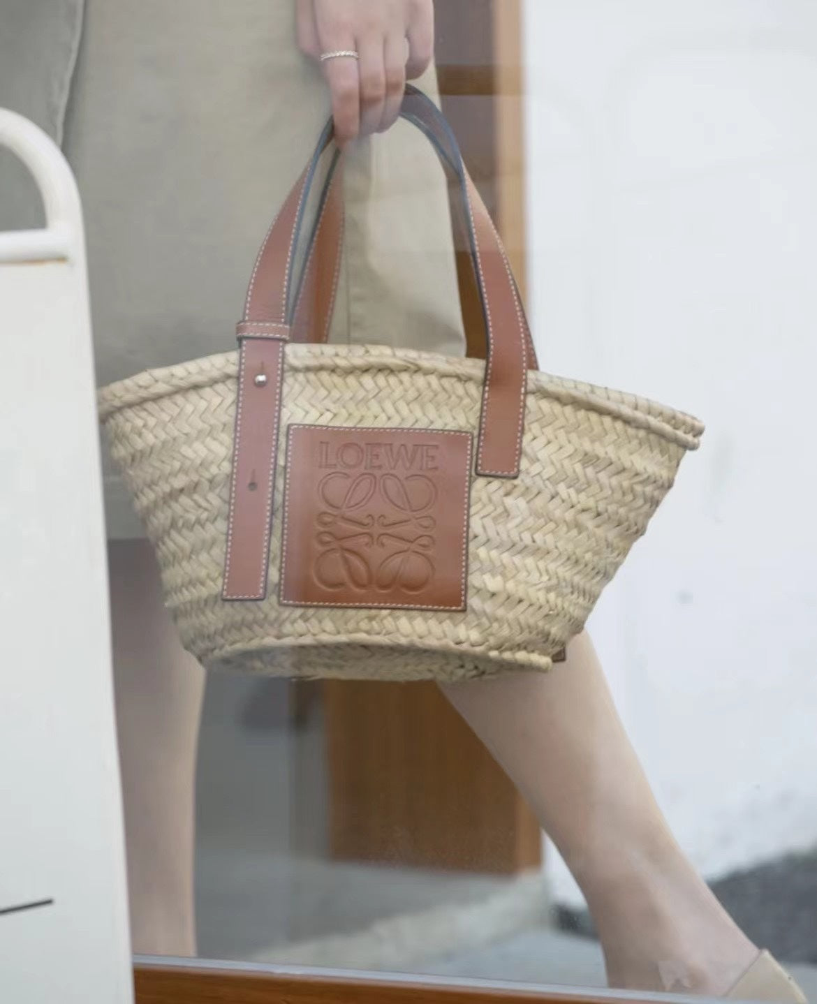 羅L威-草編包 33CM 小號 棕色