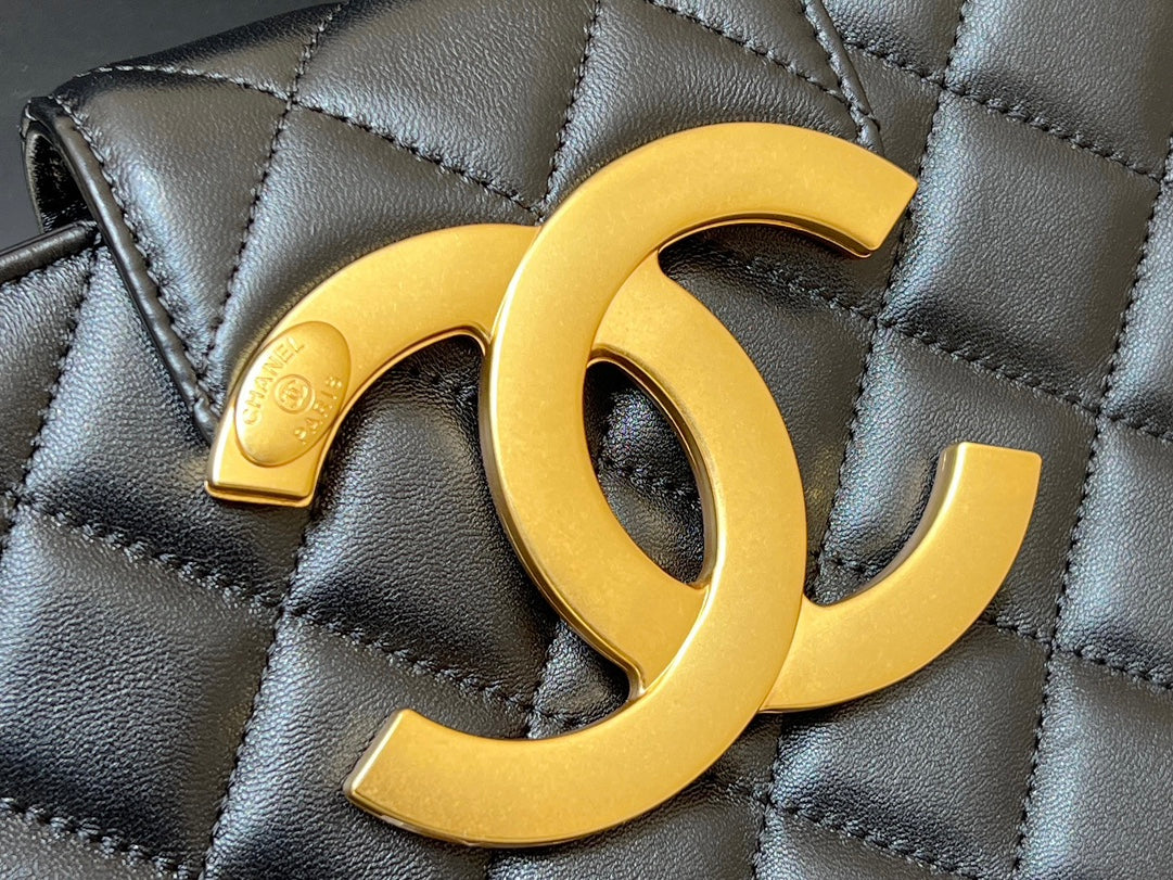 小香家-早春系列 24c 復古雙C大logo手提包 單肩包 黑色