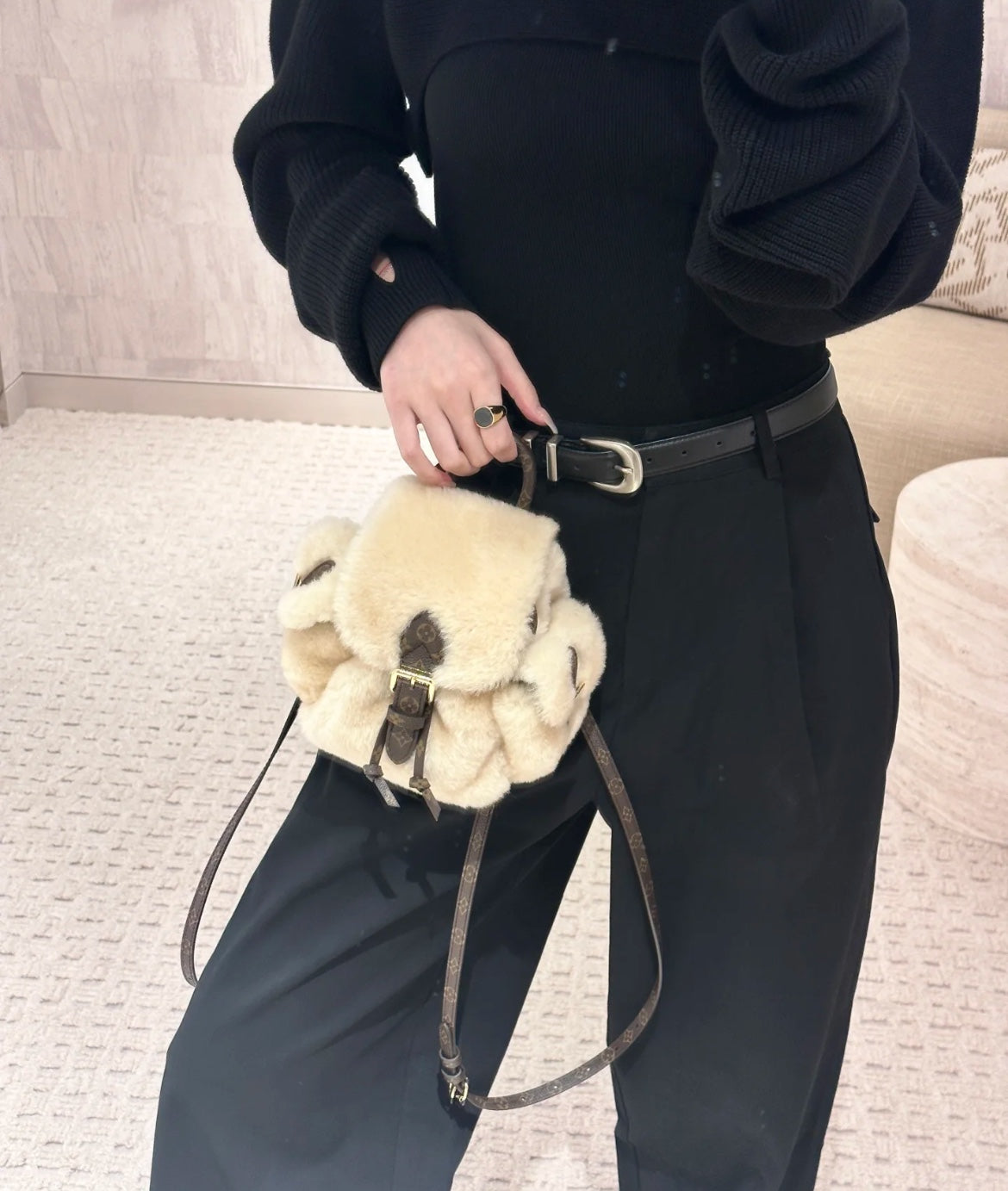 路L家-m11919 NANO TEDDY羊羔毛雙肩包 白色