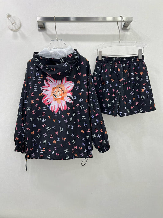 小香家-2404 印花防曬衣撞色套裝 黑色