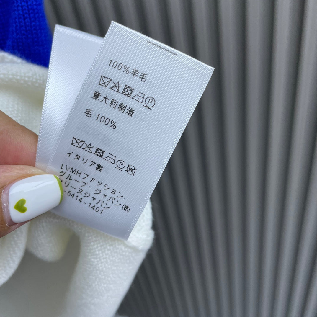 賽C家-2404 24新品上架撞色刺繡針織馬甲