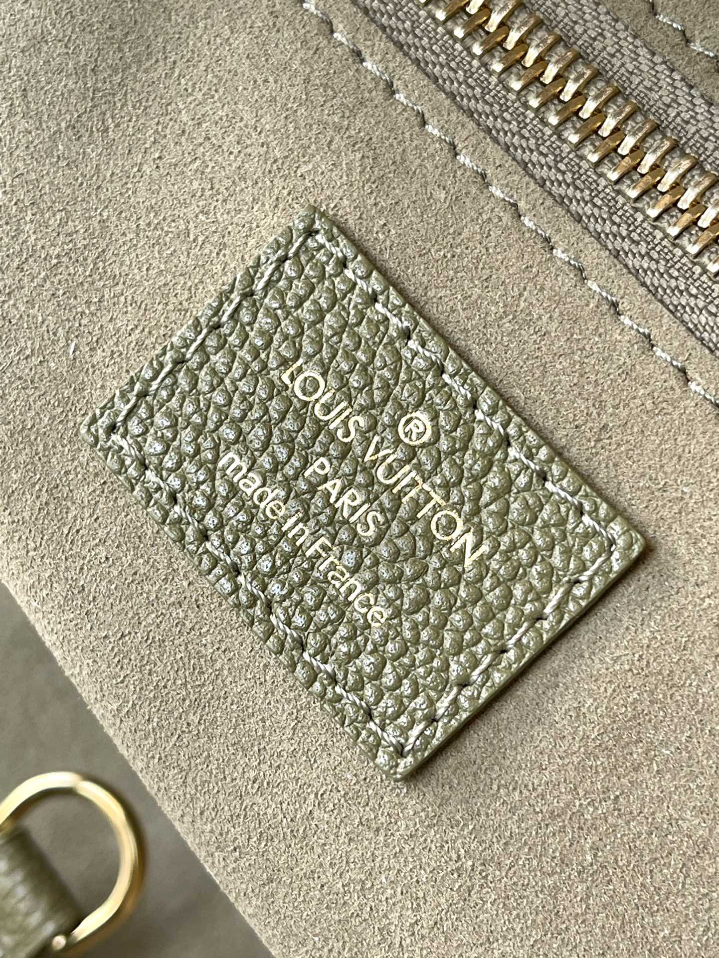 M46649 路L家-Neverfull MM 手提包 牛油果綠