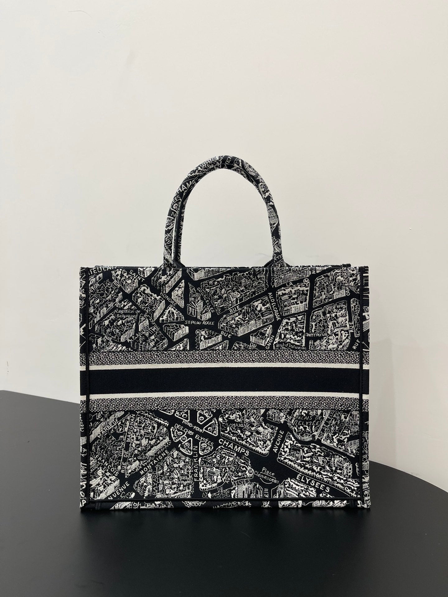 迪D家 Book Tote SUMMER 23 黑色 大號41.5cm