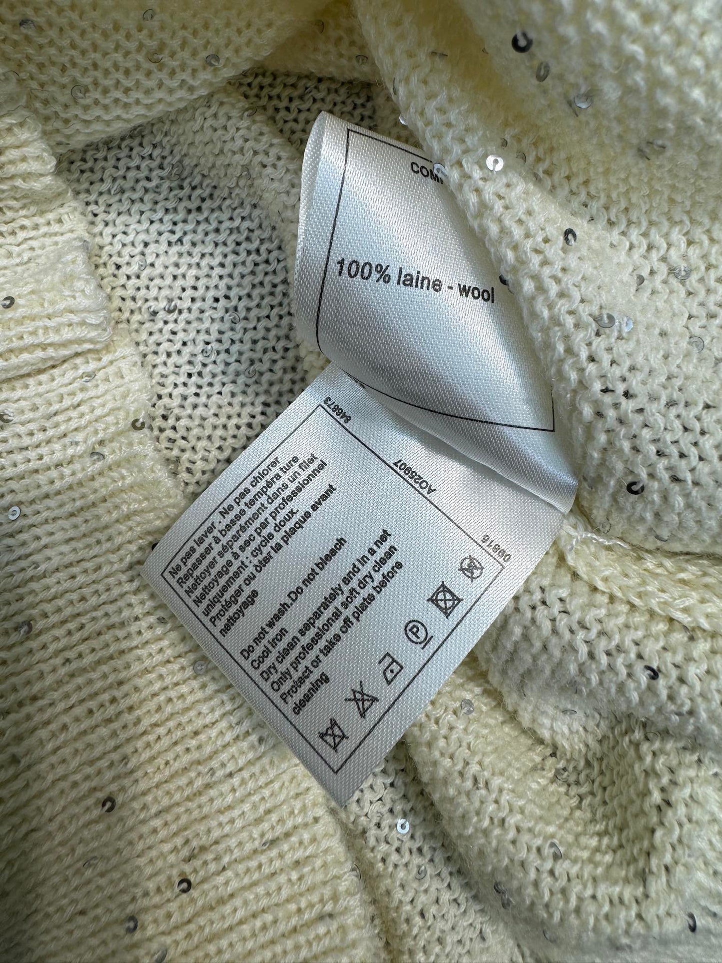 小香家-2403 刺繡蝴蝶結圖案針織短袖 杏色