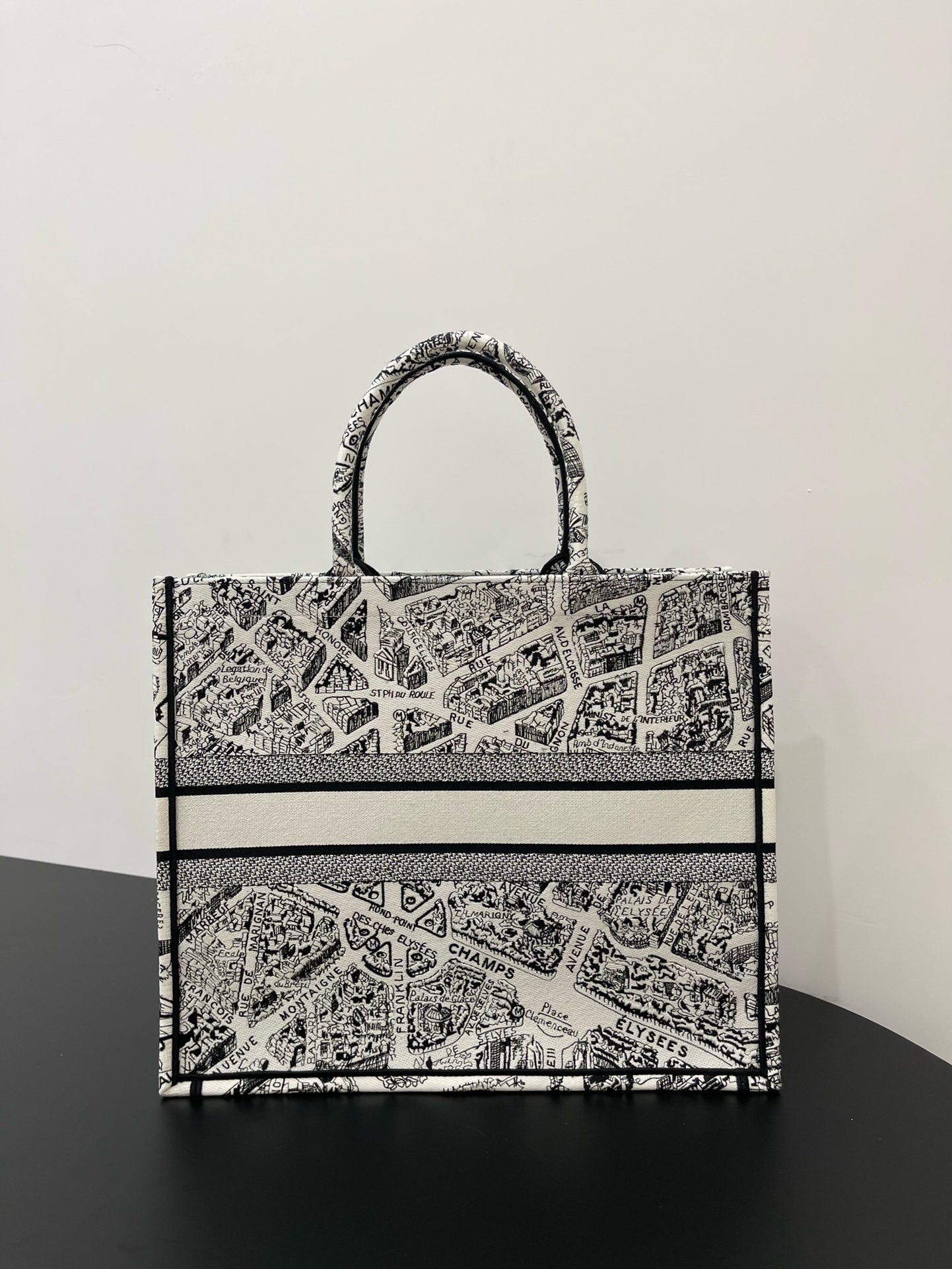 迪D家 Book Tote SUMMER 23 白色 大號41.5cm