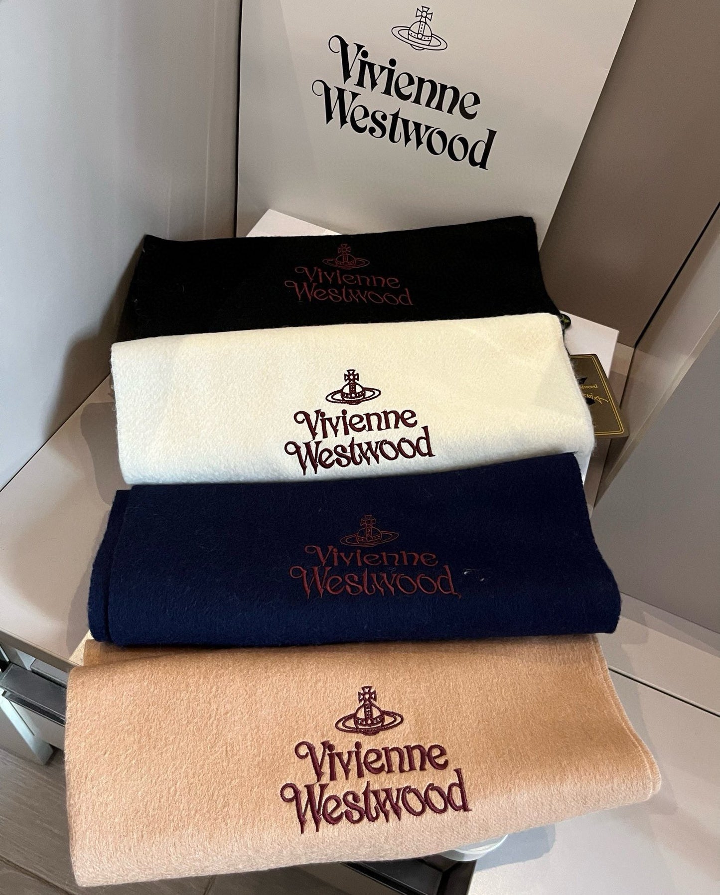 Vivienne westwood-2024經典素色圍巾 藍色