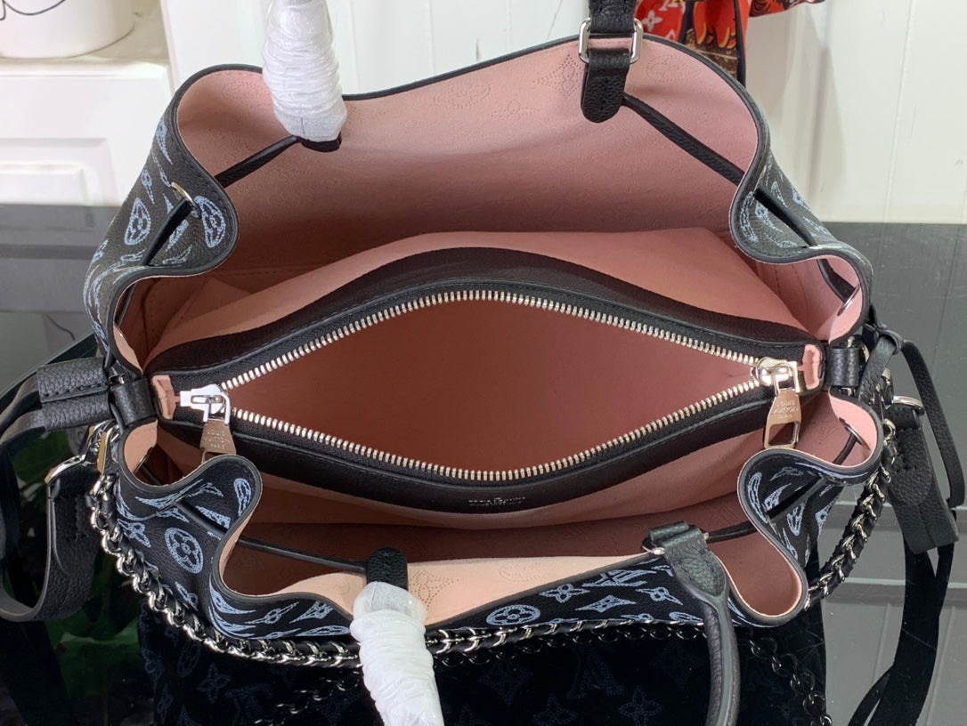M59200 路L家-Bella Tote 手袋