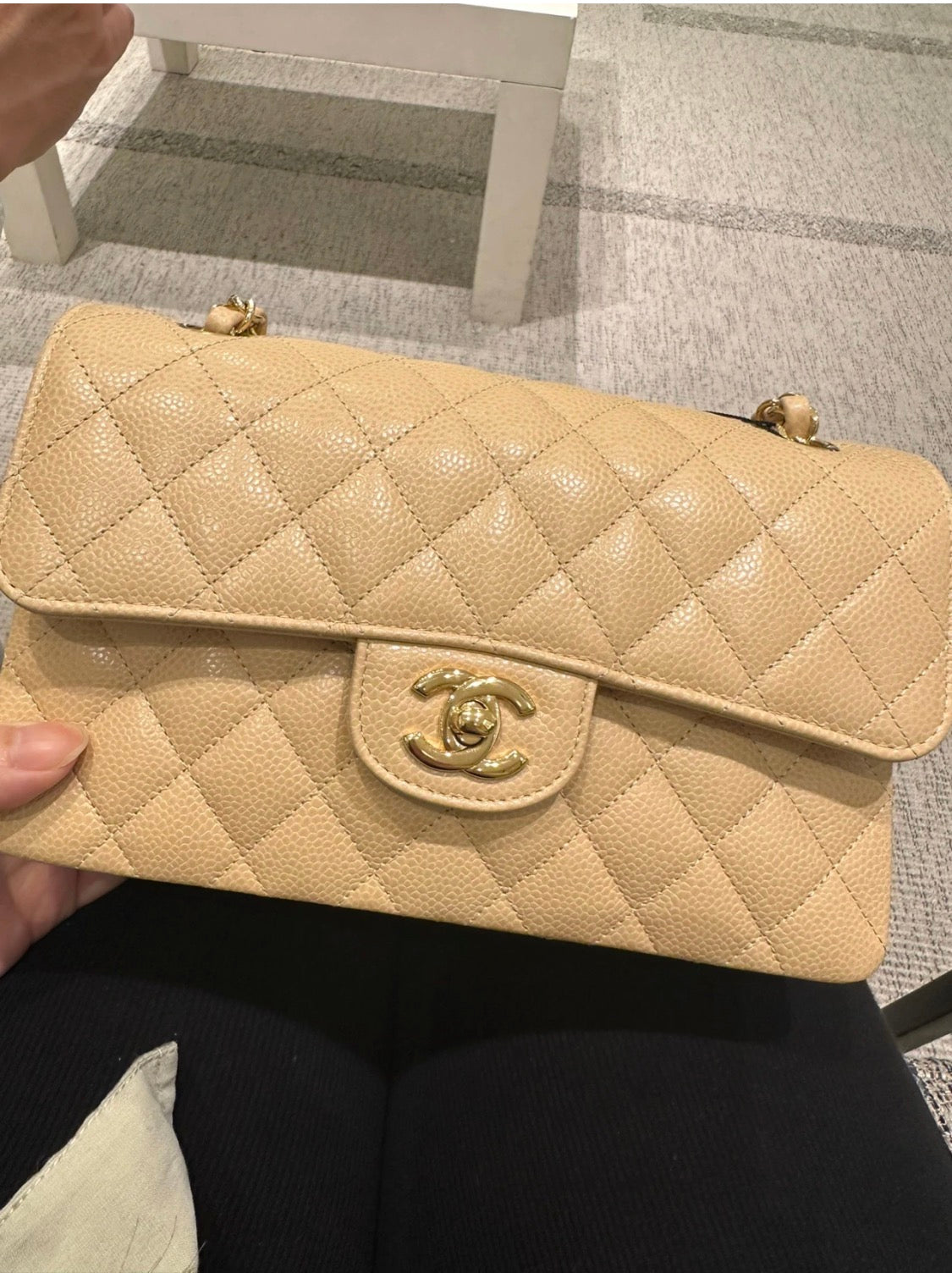 小香家-Chanel CF23 奶杏色 羊皮雙蓋淡金