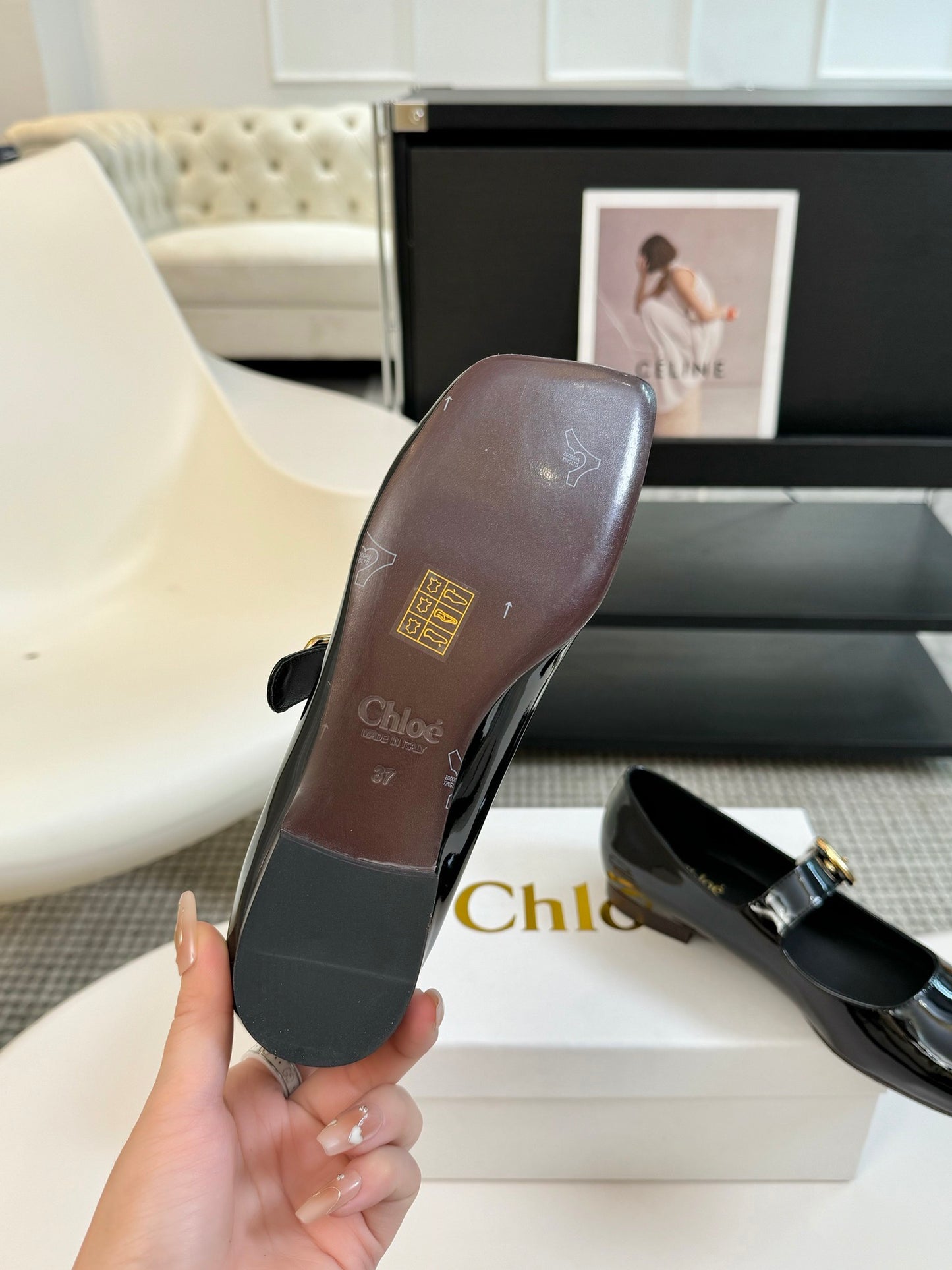 克羅C-2024方頭瑪莉珍鞋 黑色