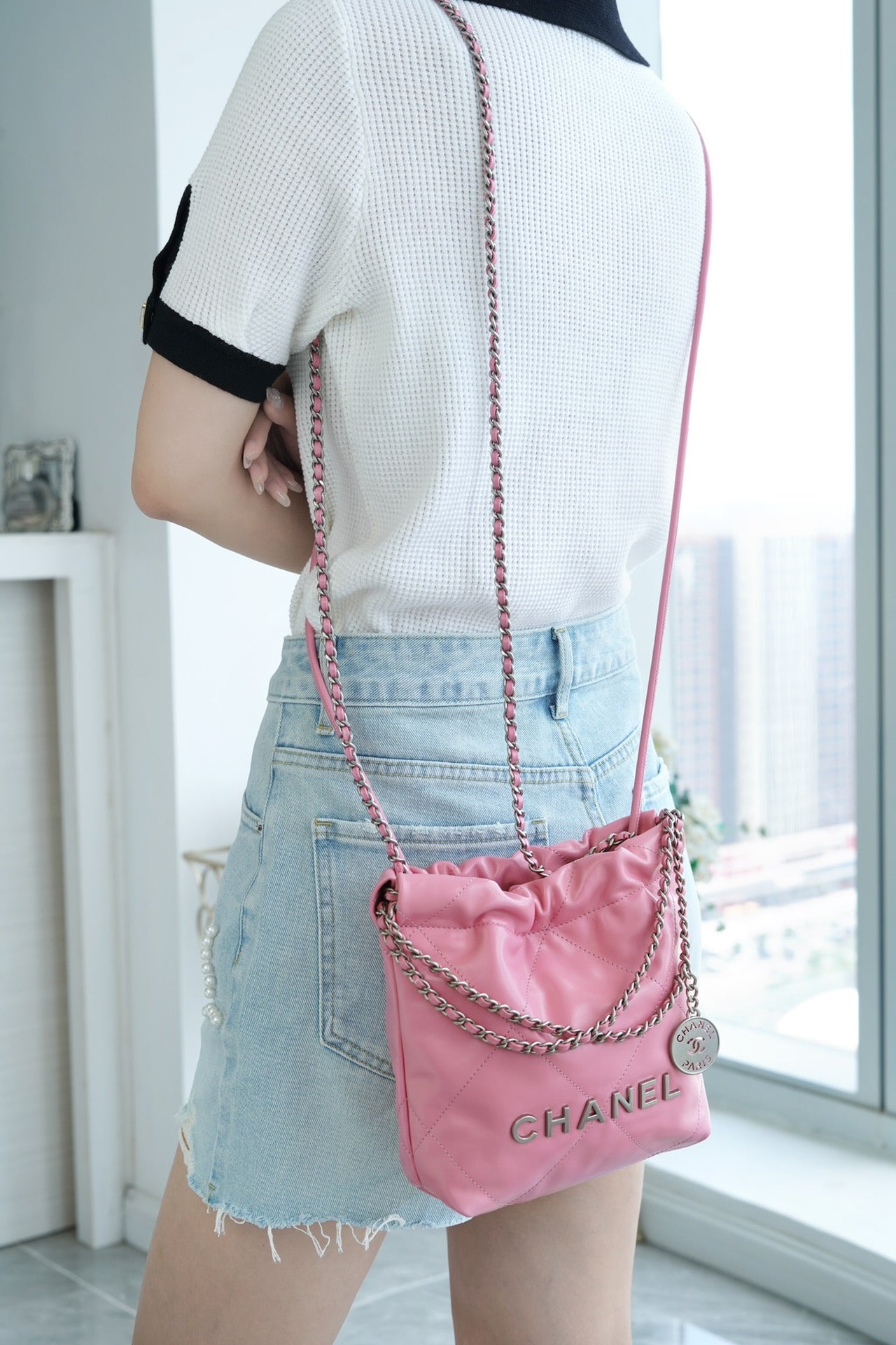 小香家-2023春夏新款 22BAG Mini 粉色銀扣