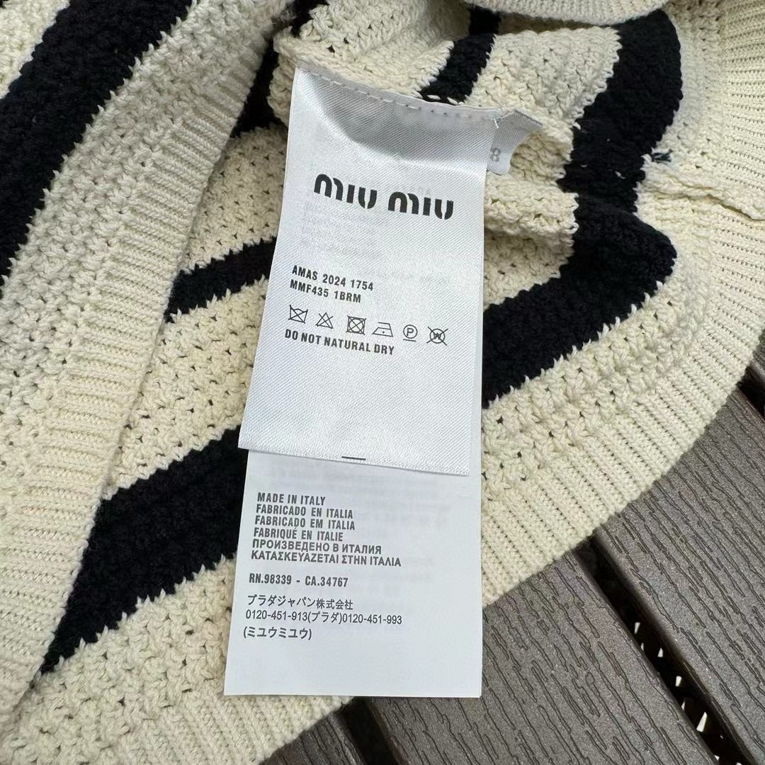 穆M家-2404 24早春新學院風Polo條紋針織連衣裙