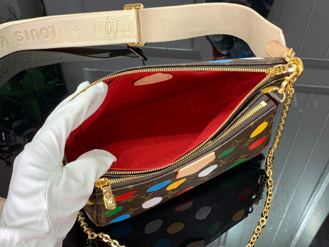 M46379 路L家-Multi Pochette Accessoires 手袋 草間彌生合作系列