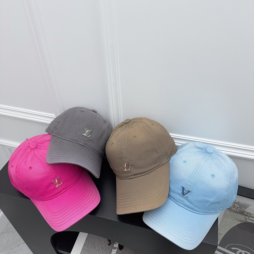 路L家-新款 素色Logo鴨舌帽