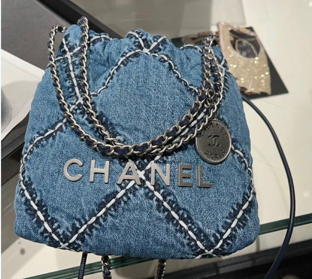 小香家-春夏新款 Chanel 22號手袋 菱格紋縫線牛仔布 小號