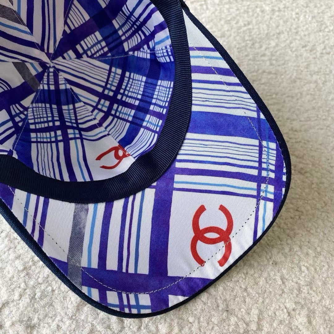 小香家-簡約刺繡Logo帆布棒球帽 藍色