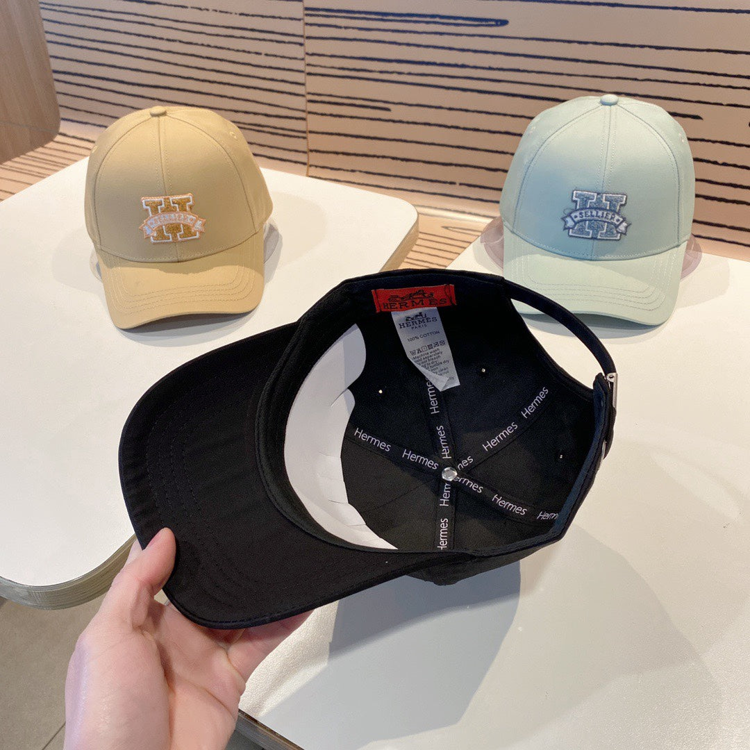 小愛款-韓版刺繡Logo棒球帽