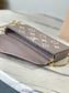 M69977 路L家-Pochette Felicie Empreinte壓紋斜背包 杏色