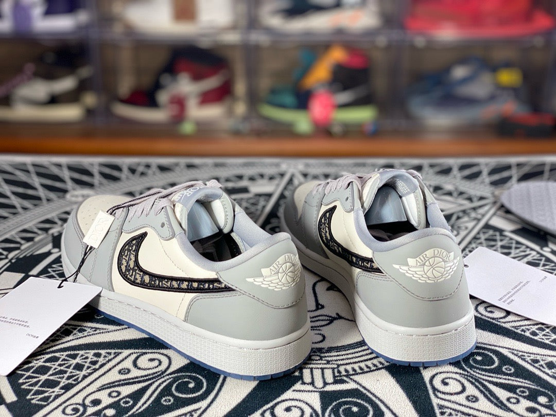 NIKE鞋子-AJ1 Dior聯名款男款 44碼
