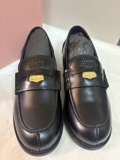 穆M家-金幣樂福鞋37,38碼(平底)
