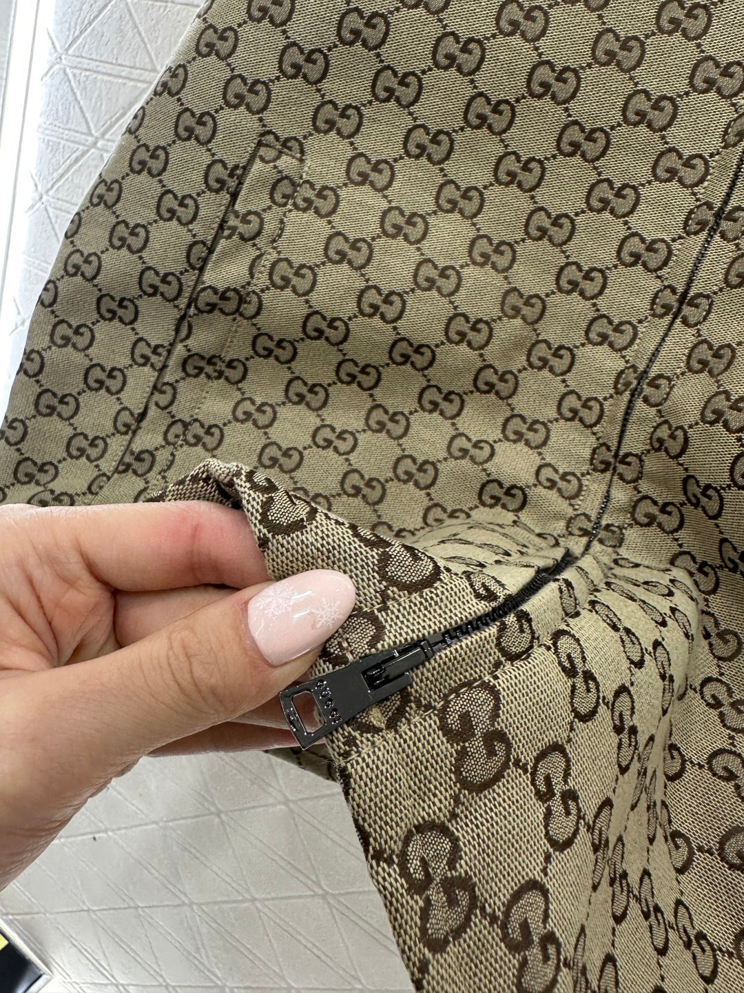 古G家-25翻領拉鍊棉服外套