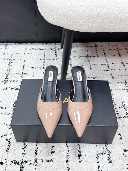 Ala-260707漆皮愛心尖頭高跟半拖
