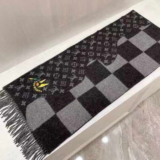 路L家-NIGO聯名隻鴨肉刺繡圍巾 100%羊絨花絨花紋