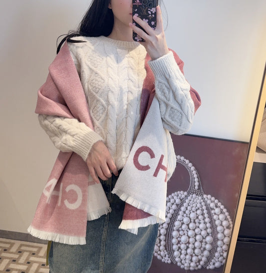 小香家-大雙C LOGO披肩 45x175cm 100%純山羊絨