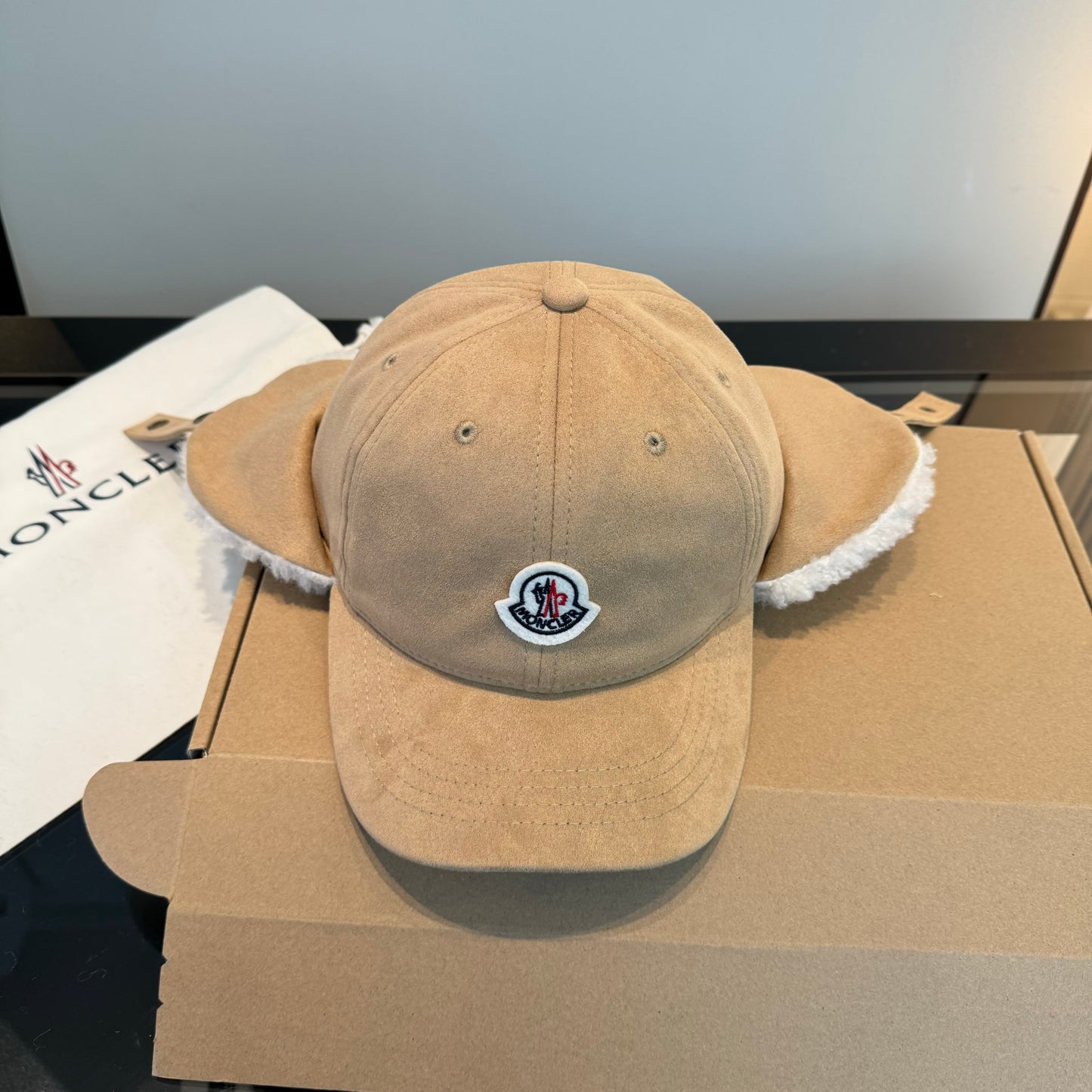 Moncler-新款鴨舌軍帽
