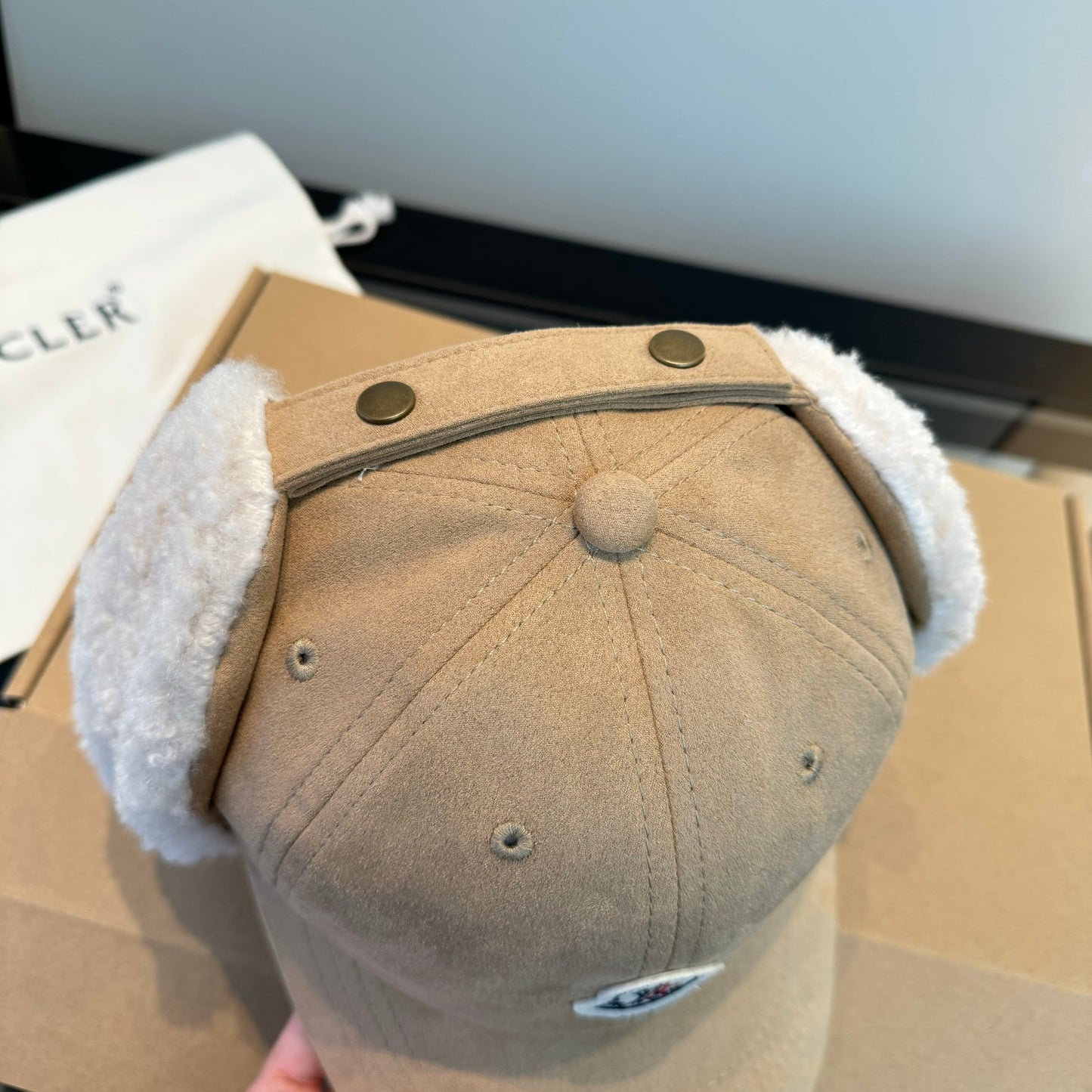 Moncler-新款鴨舌軍帽