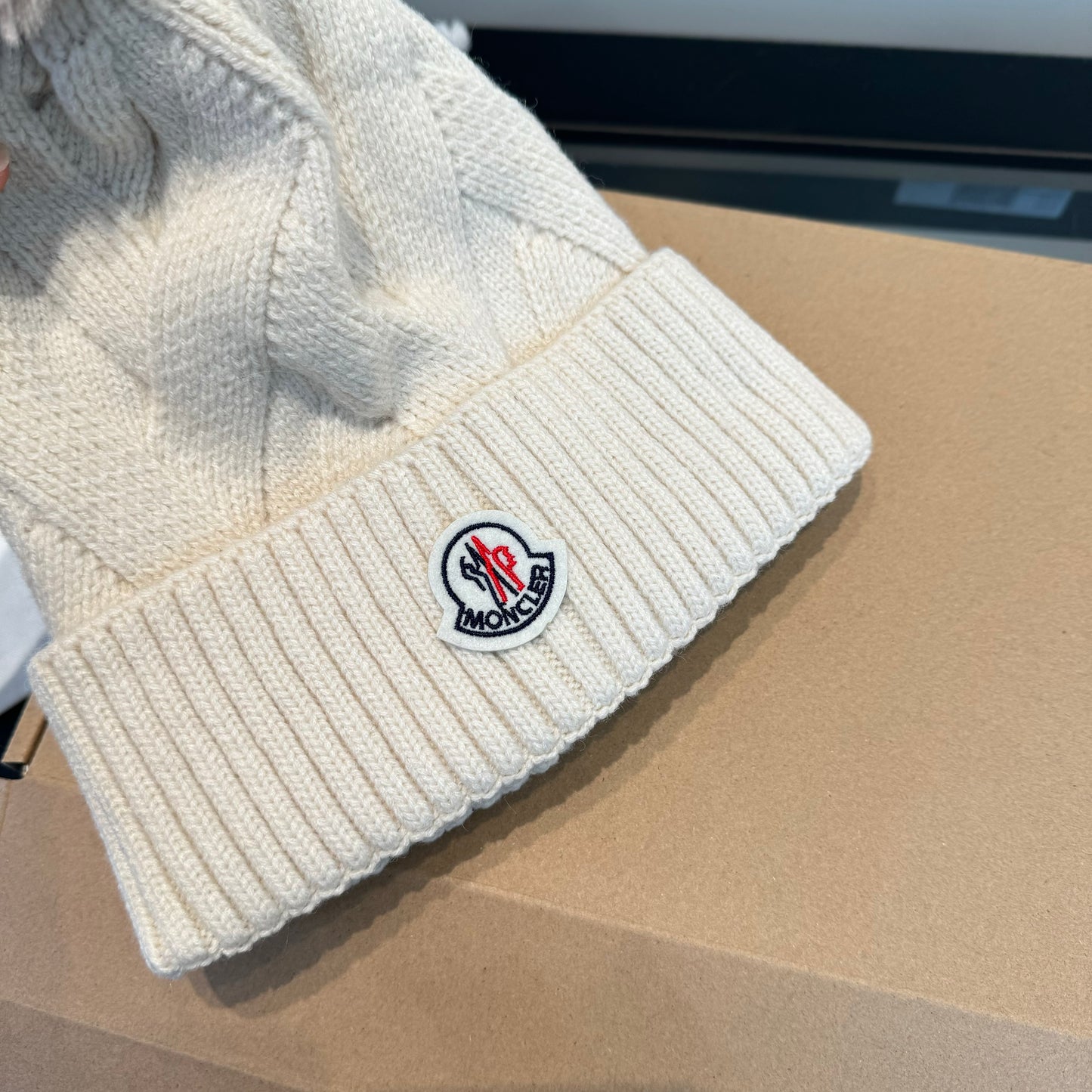 Moncler-新款毛線帽 跑量款-白色